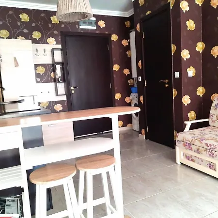Grosses Studio Olymp In Der Naehe Des Strandes Mit Eigenem Innenhof Und Zugang Zum Pool * Sveti Vlas
