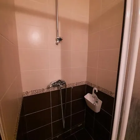 Grosses Studio Olymp In Der Naehe Des Strandes Mit Eigenem Innenhof Und Zugang Zum Pool * Sveti Vlas